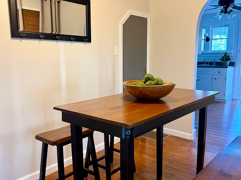102 Sarvey Ln — Photo 9