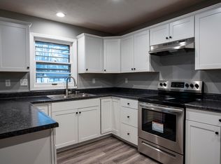 1457 E Wayland St, Springfield, MO 65804