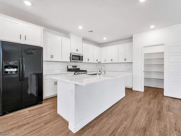 1611 Dire Wolf Ave — Photo 18
