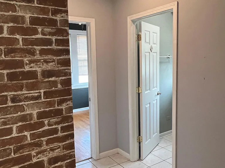 1139 N Spaulding Ave #3A — Photo 10