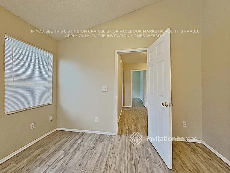 1009 Brielle Ave — Photo 11