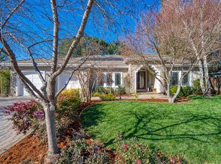 878 Riverside Dr, Los Altos, CA 94024