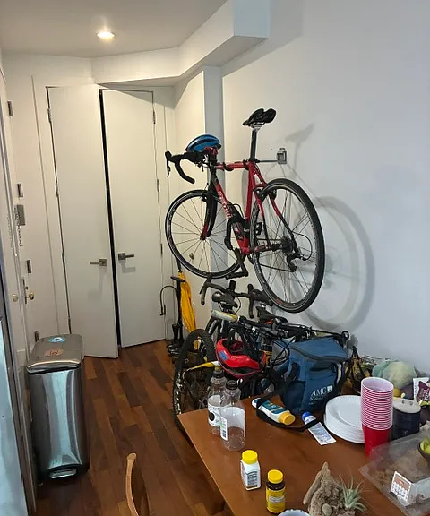 695 Jefferson Ave #4 — Photo 6