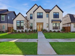 2209 Sandrellan St, Fort Worth, TX 76008