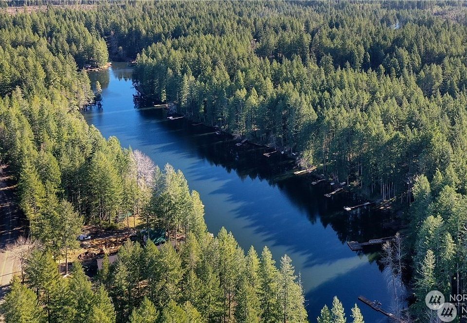 2nd image of 1241 NE Collins Lake Drive