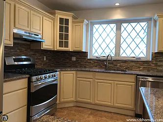 Rented by Realty 2000 Corp