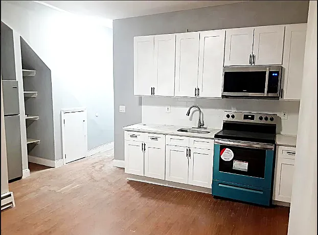 733 Taylor Ave #1
