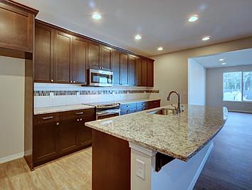 5th image of 8618 Vashon Dr NE