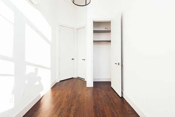 Rented by Nooklyn NYC LLC | media 13