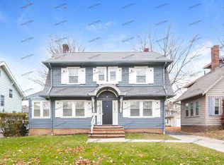 3353 Berkeley Rd, Cleveland Heights, OH 44118