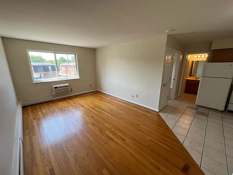 676 Riverview Dr — Photo 11