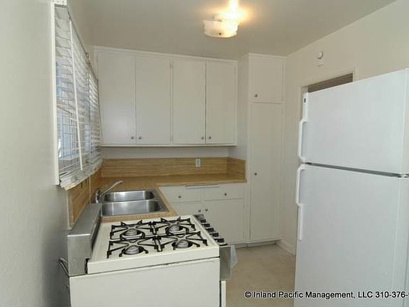 5th image of 2472 Silverstrand Ave