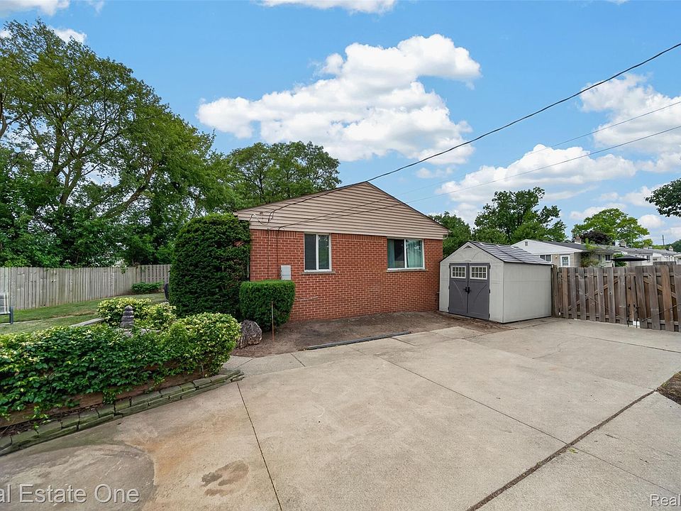 26212 Park Ct, photo 23