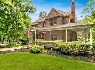 24521 Woodfield School Rd, Gaithersburg, MD 20882