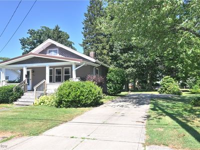 688 Grove St, Conneaut, OH, 44030