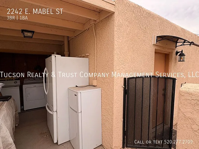 2242 E Mabel St — Photo 18