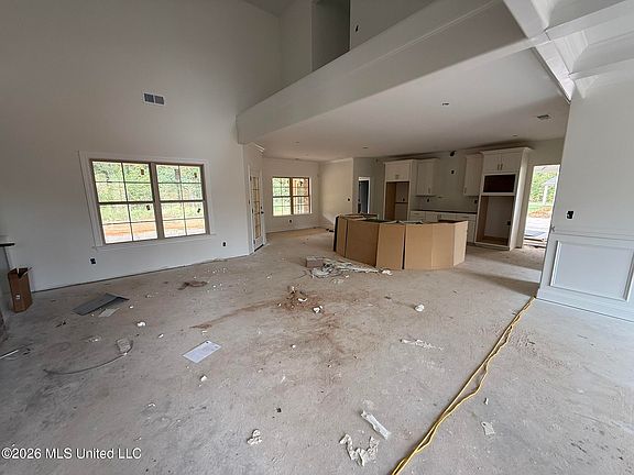 5th image of 349 Poplar Ln