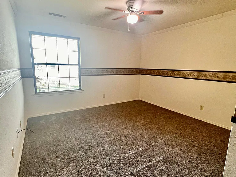 4830 E Indianapolis Ave — Photo 17
