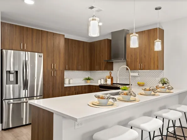 2213 Poquito St Unit 306, Austin, TX 78722