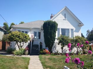 9860 41st Ave SW, Seattle, WA 98136