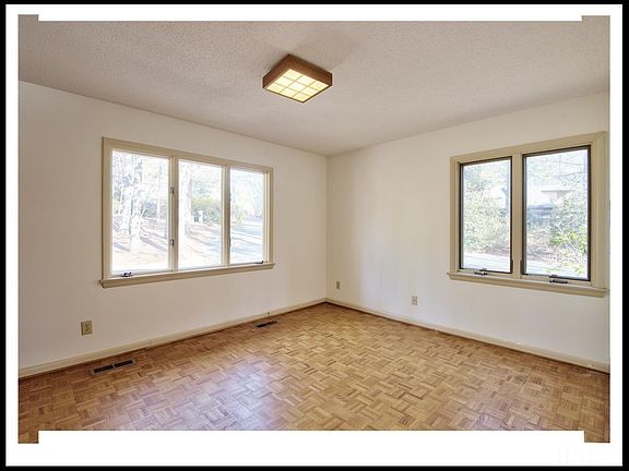 5th image of 14 Glenmore Dr