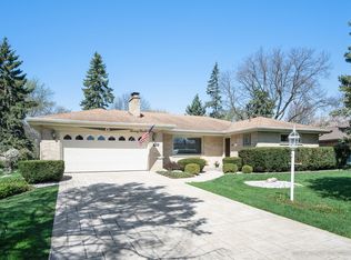 7418 Webster St, Downers Grove, IL 60516