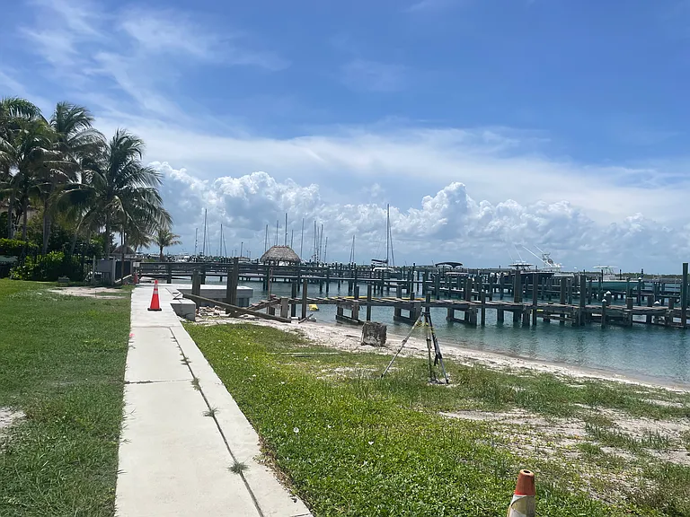 Dock construction & sea wall 07-19-26