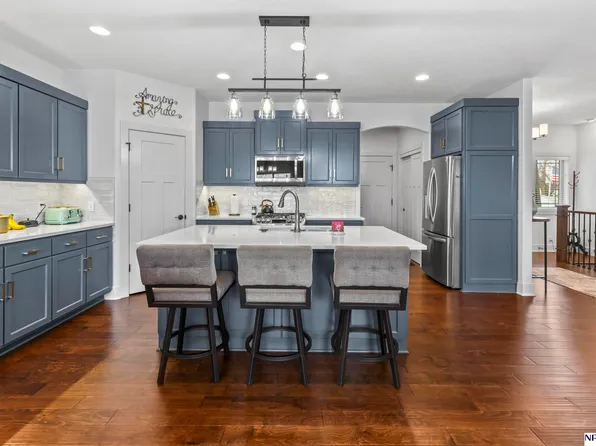 1010 S 17th Ave, Blair, NE 68008