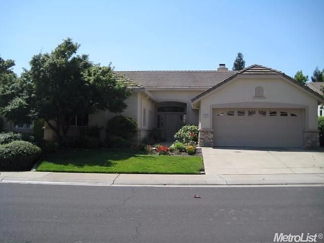 1st image of 324 Station Ct