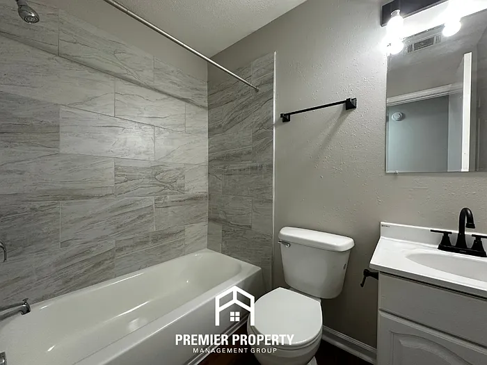 6471 Copper Valley Dr S — Photo 16