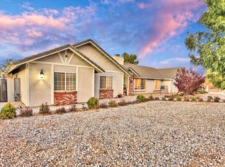 18906 Siesta Dr, Apple Valley, CA 92307