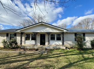 324 Mockingbird Ln, Dickson, TN 37055