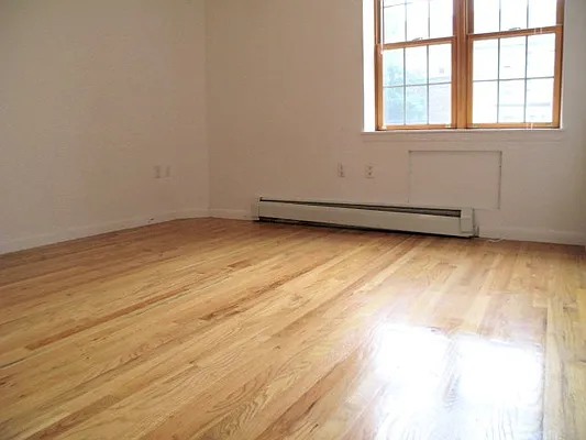 Rented by Roseann Lettieri Realty | media 32