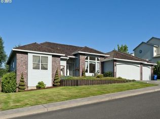 12973 SE 137th Dr, Happy Valley, OR 97086
