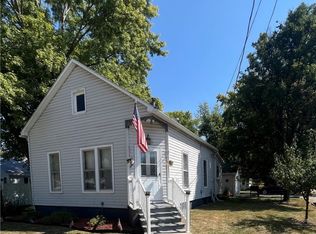 320 S Saint John St, Bethany, IL 61914