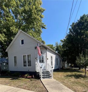 320 S Saint John St, Bethany, IL, 61914