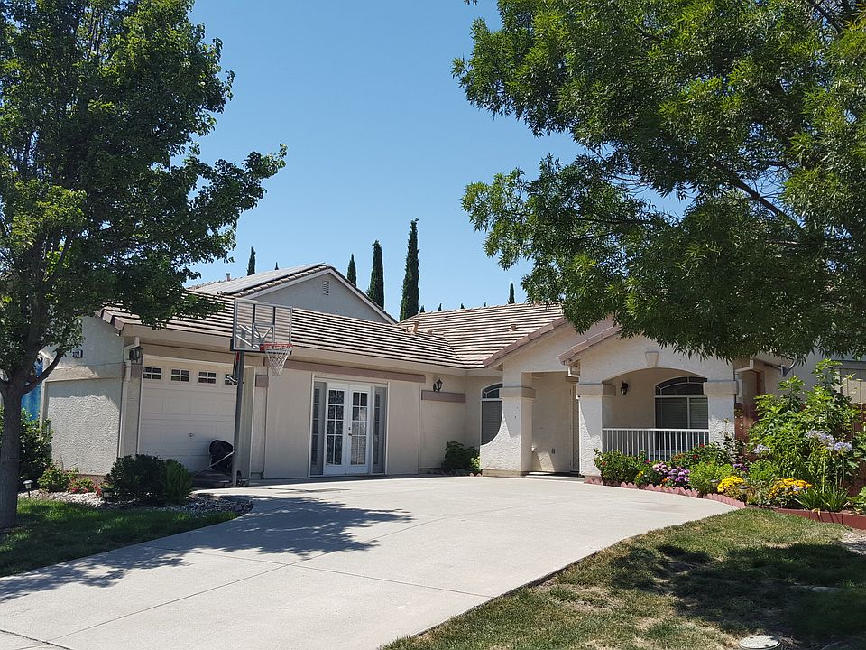1st image of 3120 Merrit Isl Ct