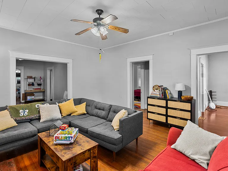 15 Springdale Ct — Photo 4