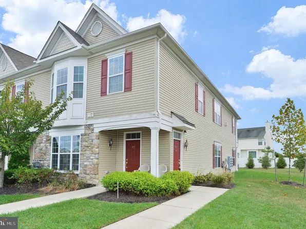 916 Van Gogh Ct #916, Williamstown, NJ 08094