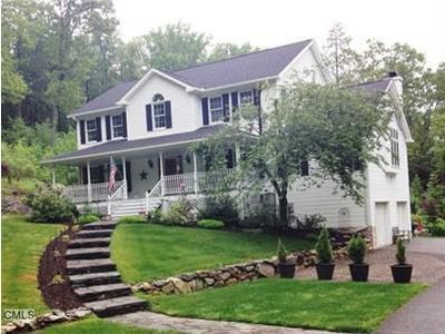 55 Flax Hill Rd, Brookfield, CT, 06804