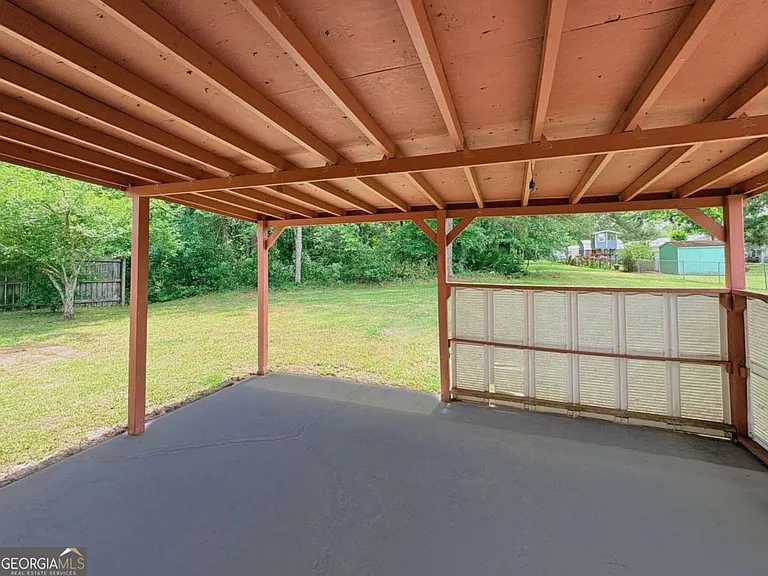 603 Plantation Village Dr — Photo 29