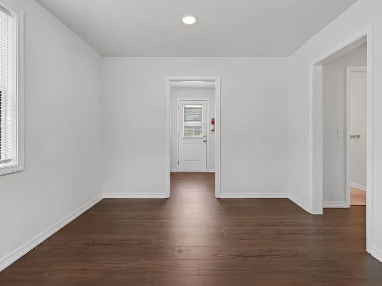 1316 Sunnyview Dr — Photo 10