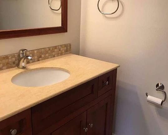 5th image of 3220 Altura Ave APT 116