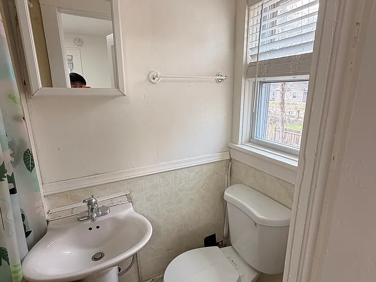 206 Avondale Ave #3 — Photo 9