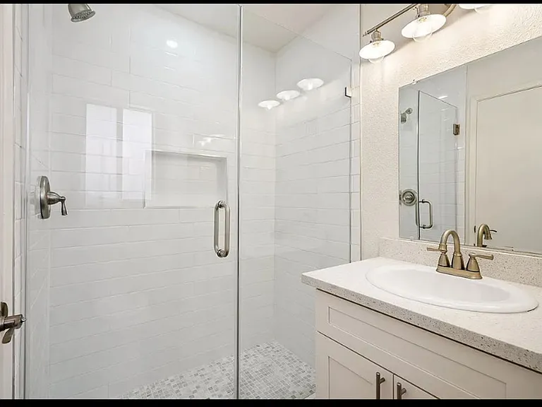 7437 Santa Ysabel Ave — Photo 9