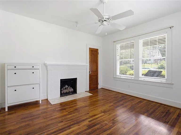 927 Park Ave SE — Photo 20