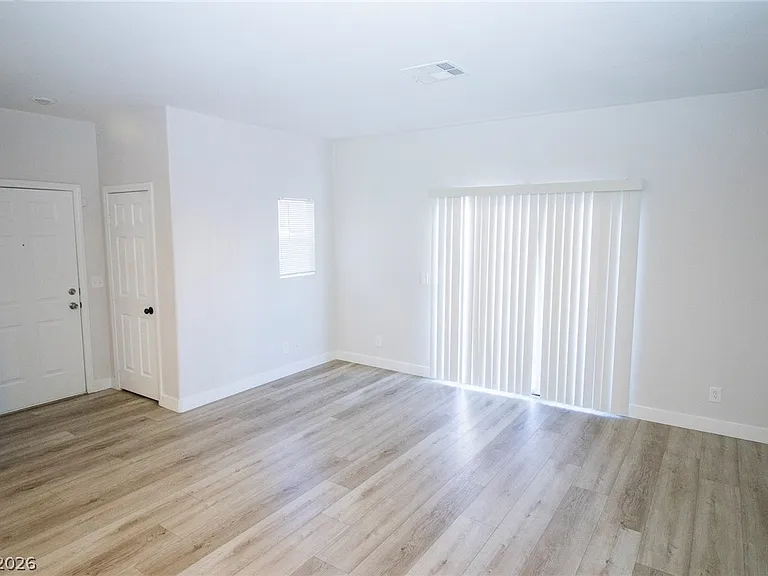 1468 Reef Ridge Ct — Photo 8