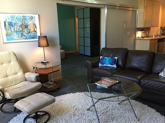 3rd image of 2650 University Ave W APT 111