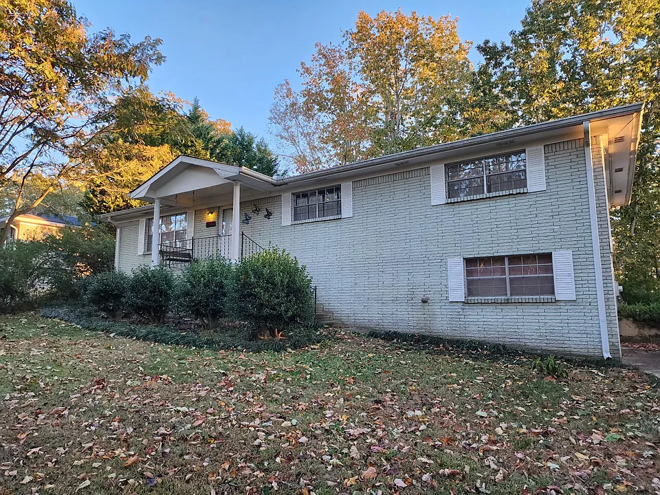8569 Andy Mountain Ct