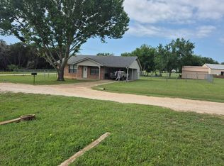 103 Pleasant Dr, Whitney, TX 76692